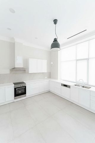 Роскошная П-образная кухня в стиле минимализма. Коллекция Манчестер. Размер: 3783 Х 3783 Х 3497 мм  - 1
